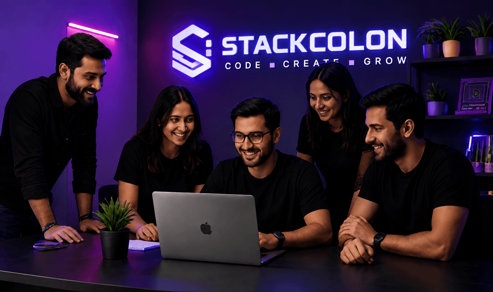StackColon team of designers, developers and digital marketing experts